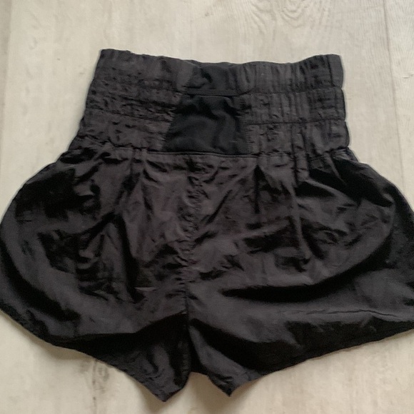 Free People Movement The Way Home Black Shorts size S gym running high waist - Picture 12 of 12